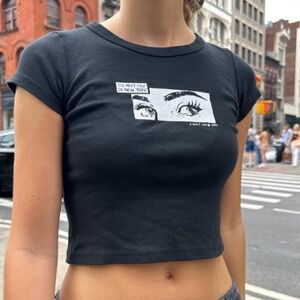 Brandy Melville Cropped "I'll Meet You in New York" | Black | Size M